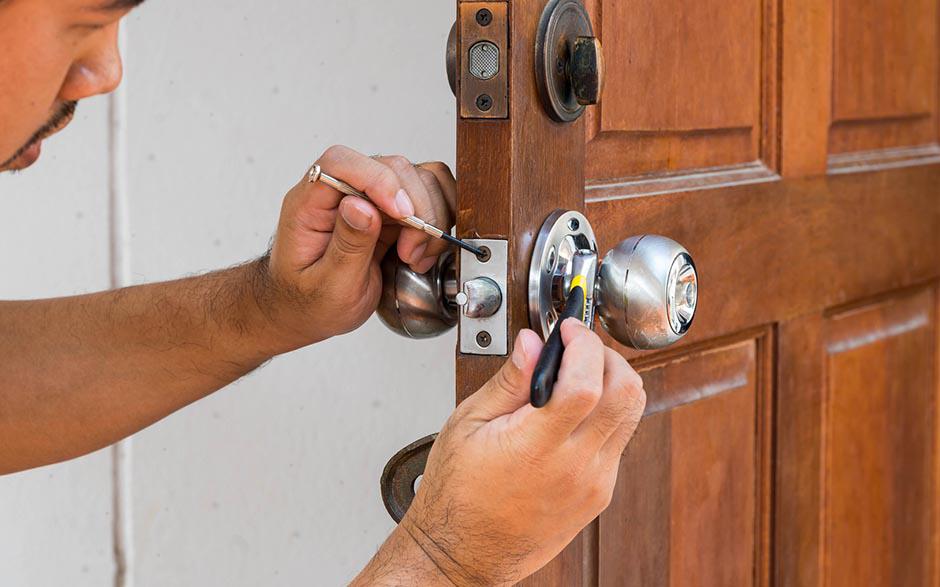 artisan serrurier pas cher Montreuil